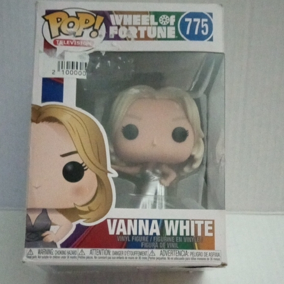 Funko Pop! Wheel of Fortune Figure in Silver Dress - Picture 1 of 8